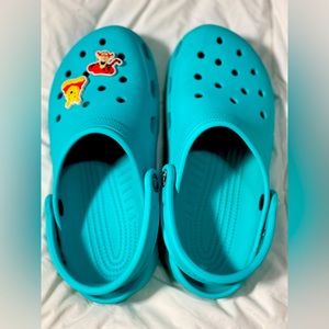 Crocs women size 9 and men size 7